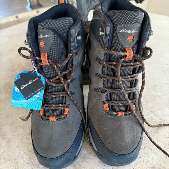 Eddie Bauer Men's Dark Brown and Black Boots - Picture 1 of 10